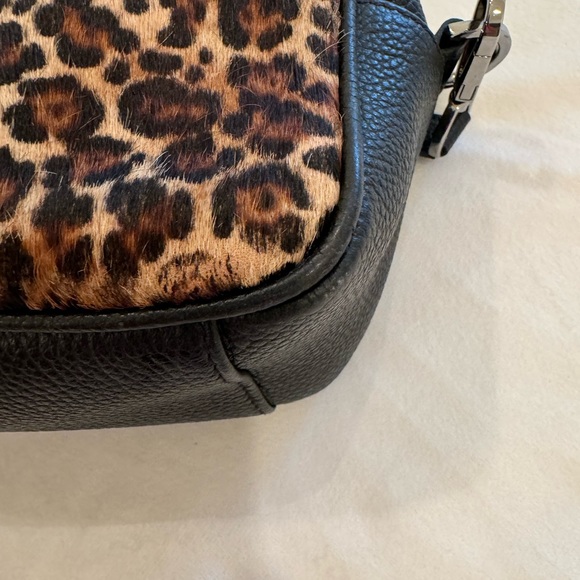 Authentic Golden Goose Star Bag in Leopard Print Pony Skin. - Picture 6 of 11
